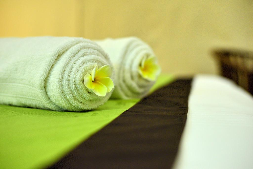 Hotel Athgira Udawalawe Eksteriør bilde